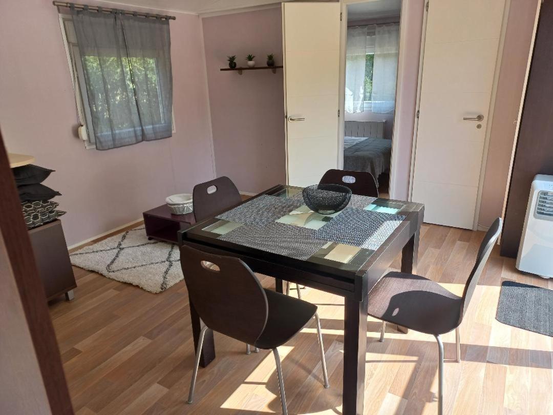 Les Chalets Salineens Salies-du-Salat Luaran gambar