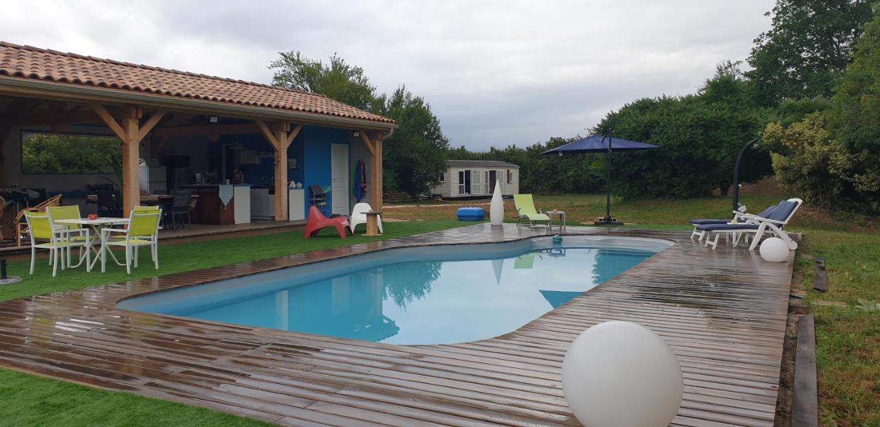 Les Chalets Salineens Salies-du-Salat Luaran gambar