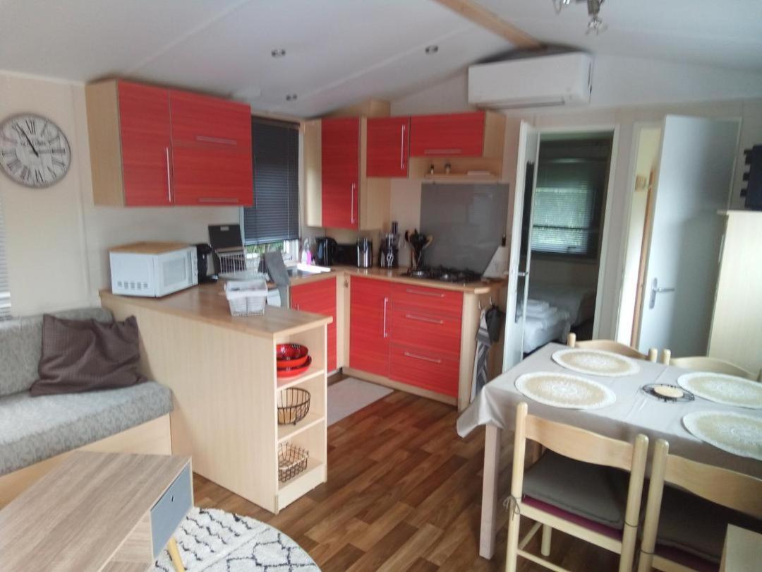Les Chalets Salineens Salies-du-Salat Luaran gambar