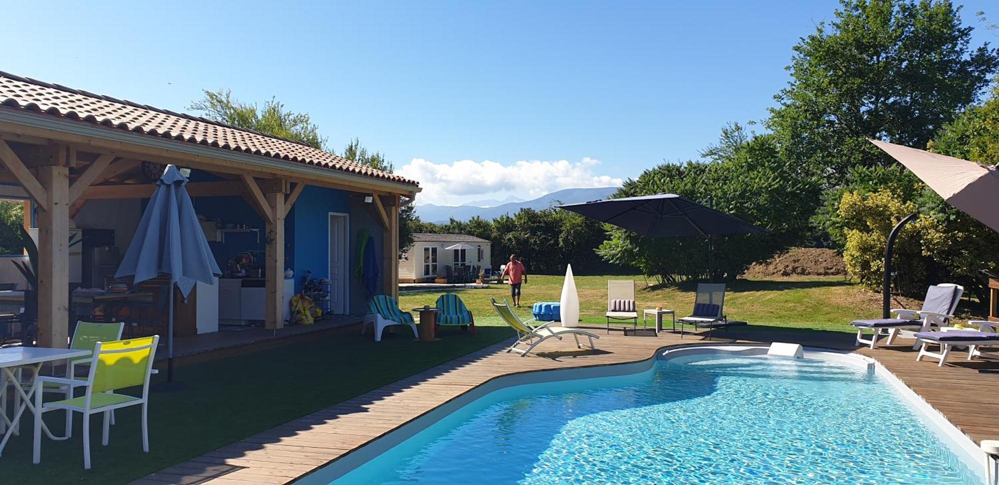 Les Chalets Salineens Salies-du-Salat Luaran gambar